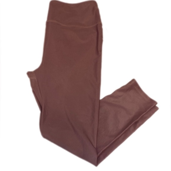 Noli Activewear Liquid Gloss Leggings • Metallic Lilac • Size XL - Picture 2 of 6